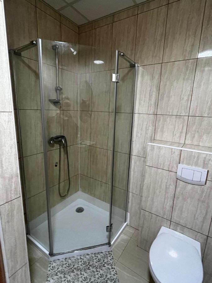 Hotel U Grubego Wielogora Bagian luar foto