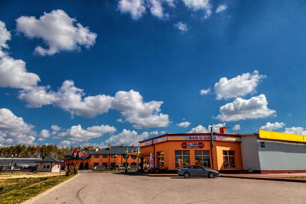 Hotel U Grubego Wielogora Bagian luar foto