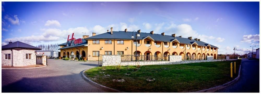 Hotel U Grubego Wielogora Bagian luar foto